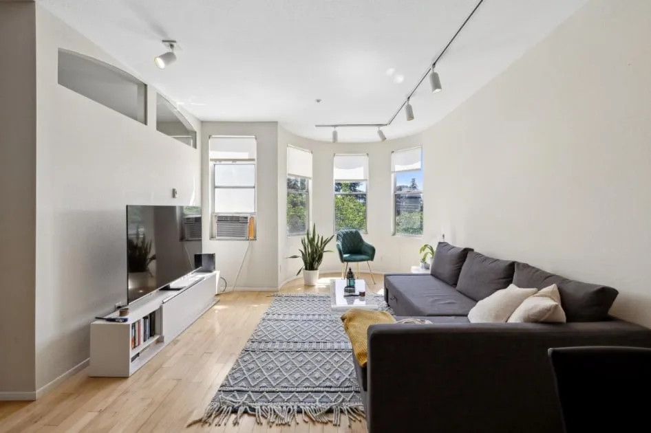 425 Alma St # FG567TH photo 4