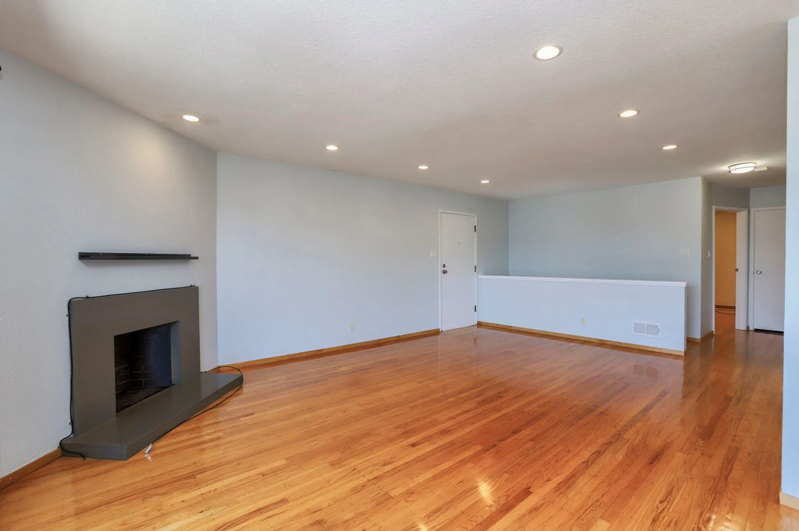 4BR/2BA Single Family House on Canterbury Ave · Daly City