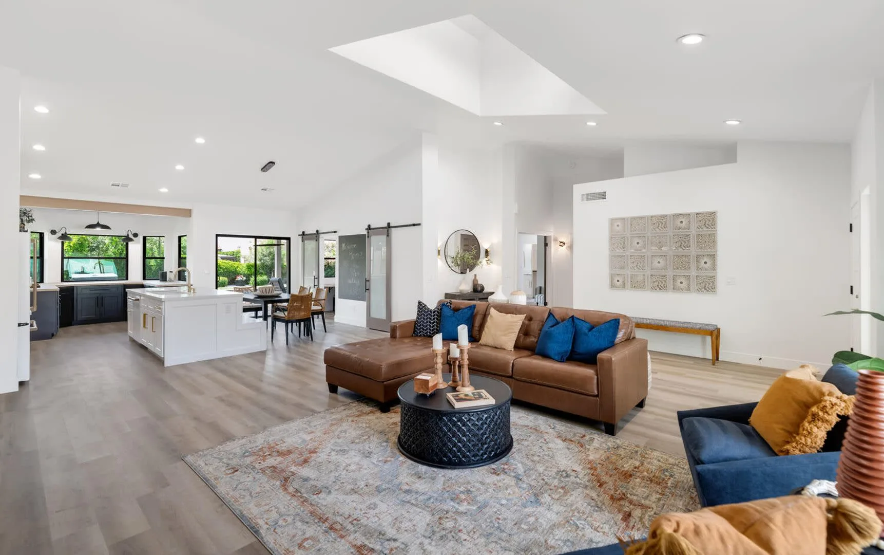 10333 E Caron St Scottsdale, AZ 85258 photo 4