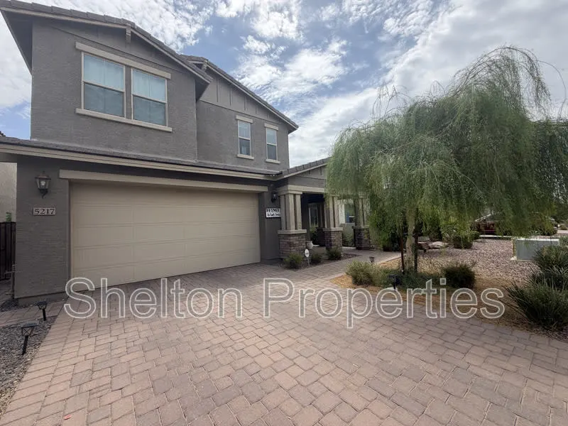5217 N 79th Dr photo 5