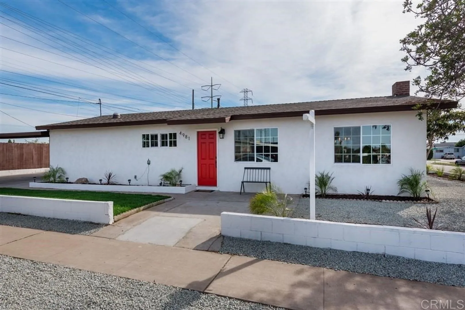 4981 Dawne St photo 2