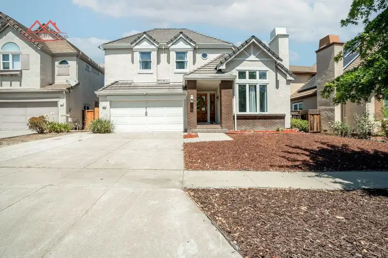 6497 Hirabayashi Dr photo 4