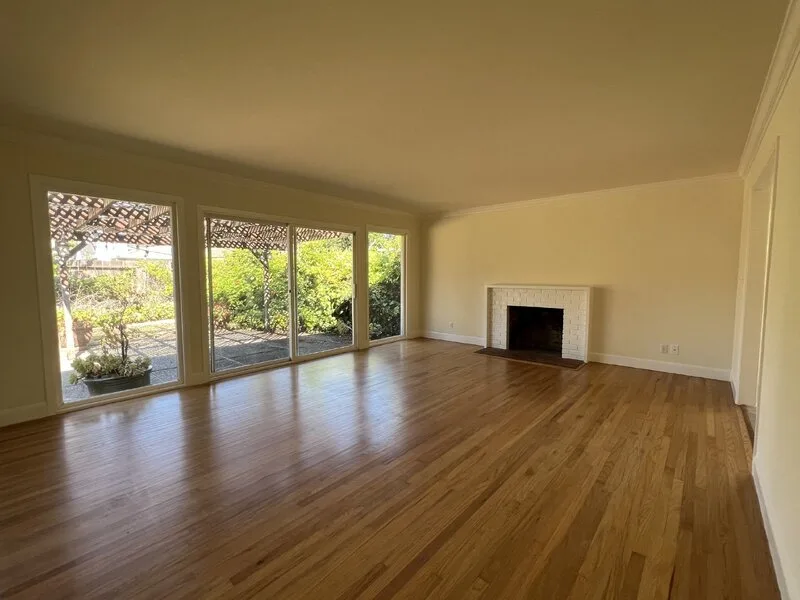 25 El Camino Dr photo 3
