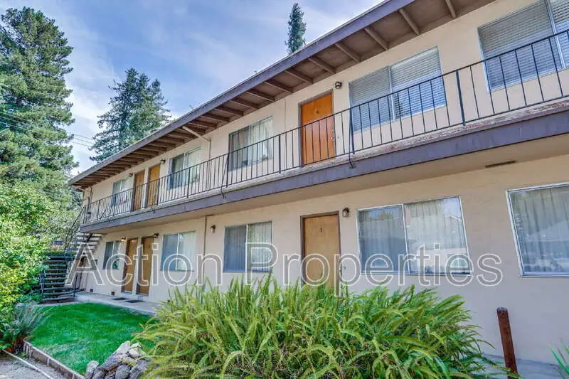 376 View St photo 2