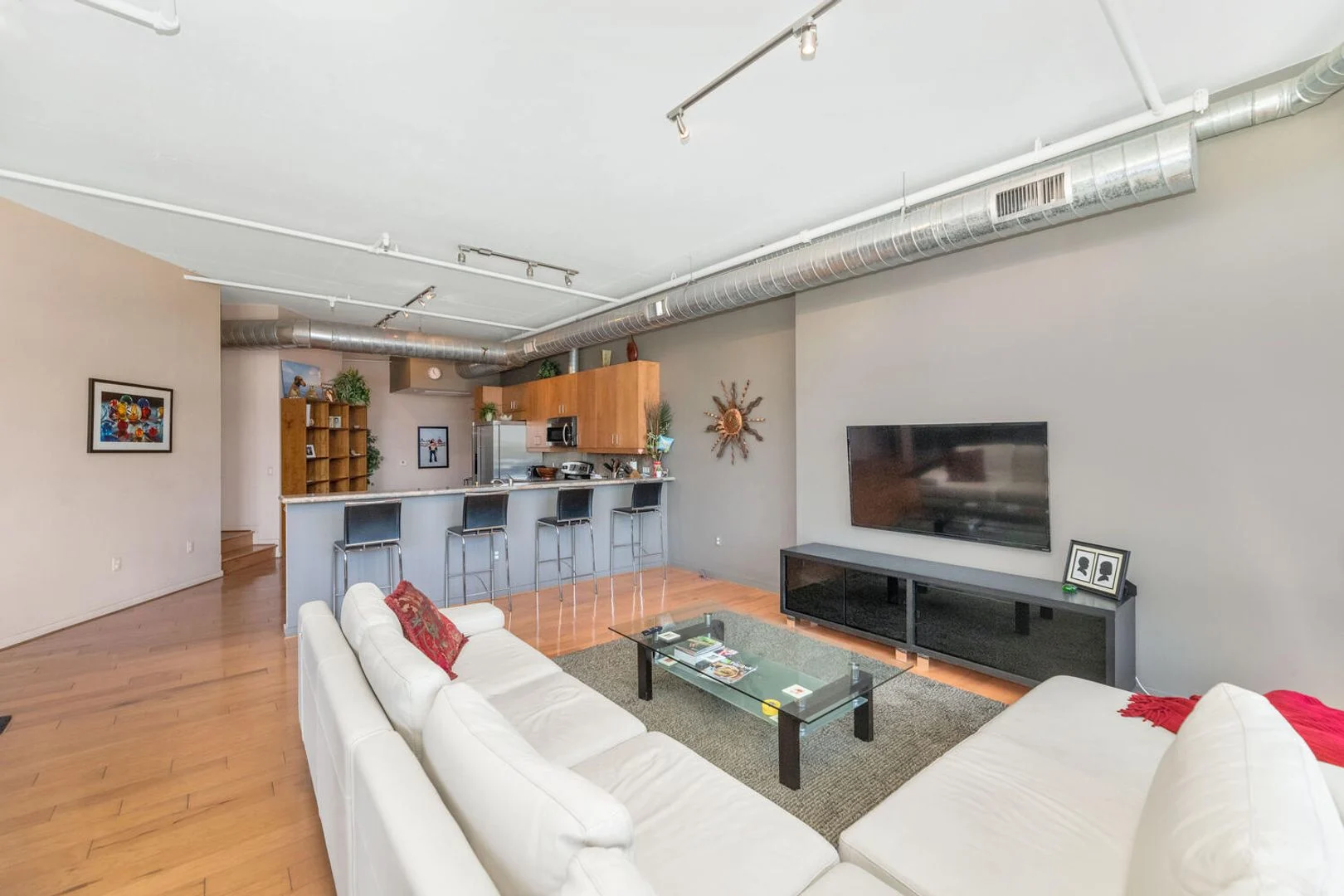 Rates Vary: $2,995 - $7,495 photo 5