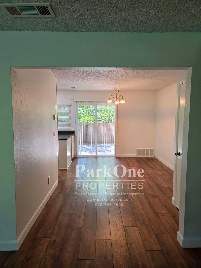 Beautiful Two Story Lafayette Townhome photo 5