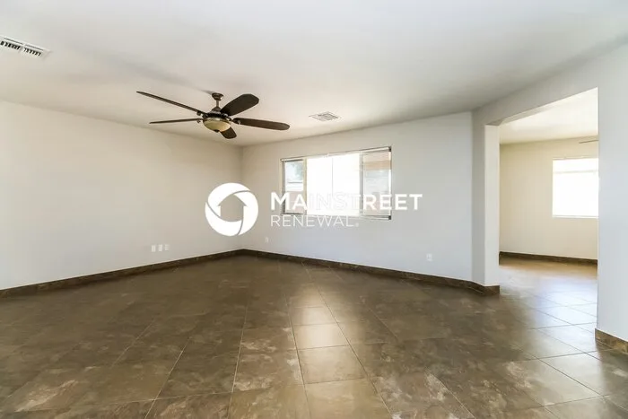 41889 W Sunland Dr Maricopa, AZ 85138 photo 3