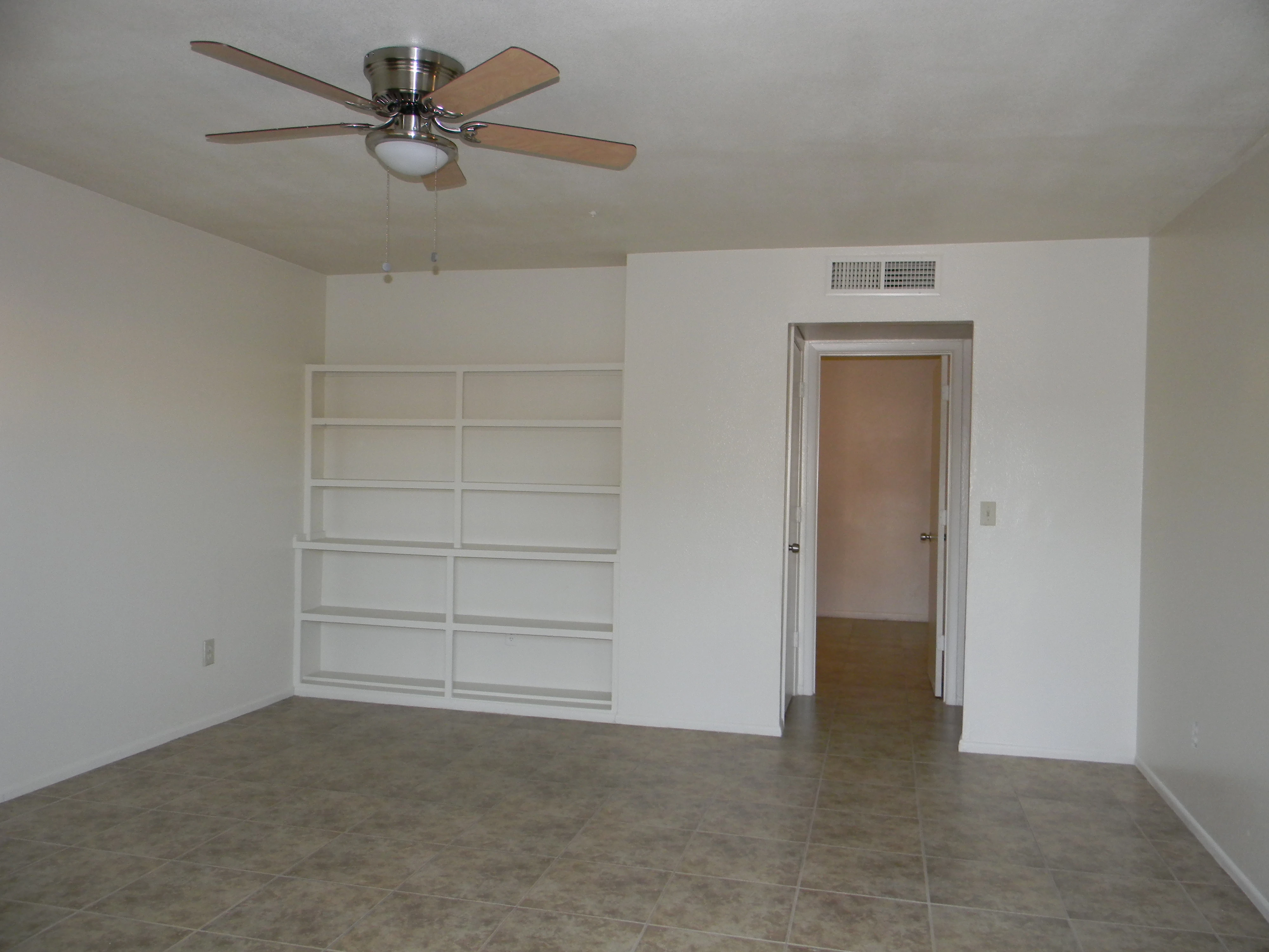 13230 North 21st Pl Phoenix, AZ 85022 photo 2