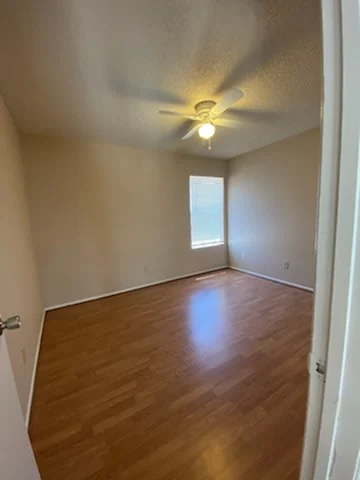 8750 W Grovers Ave photo 3