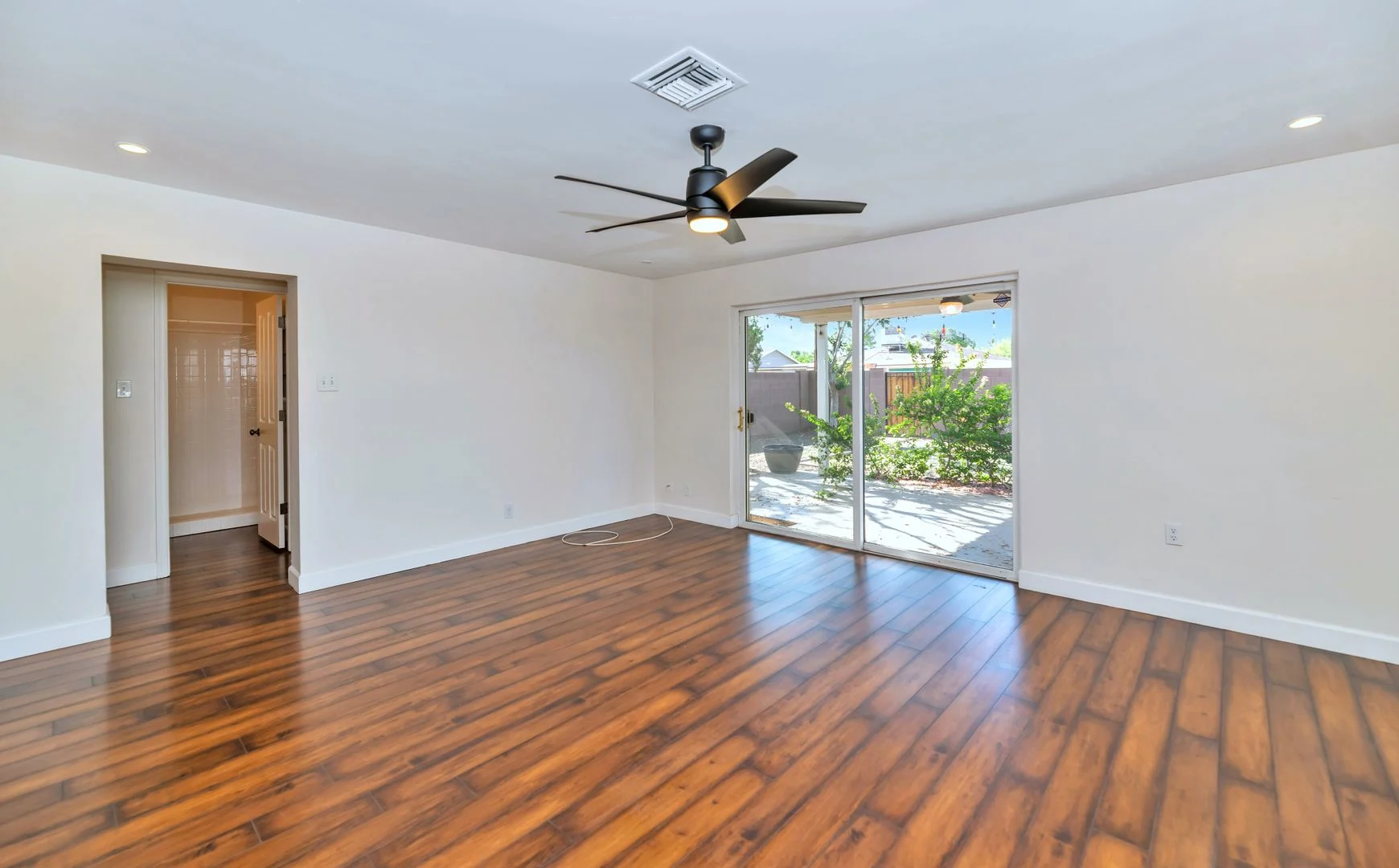2501 E Highland Ave Phoenix, AZ 85016 photo 5