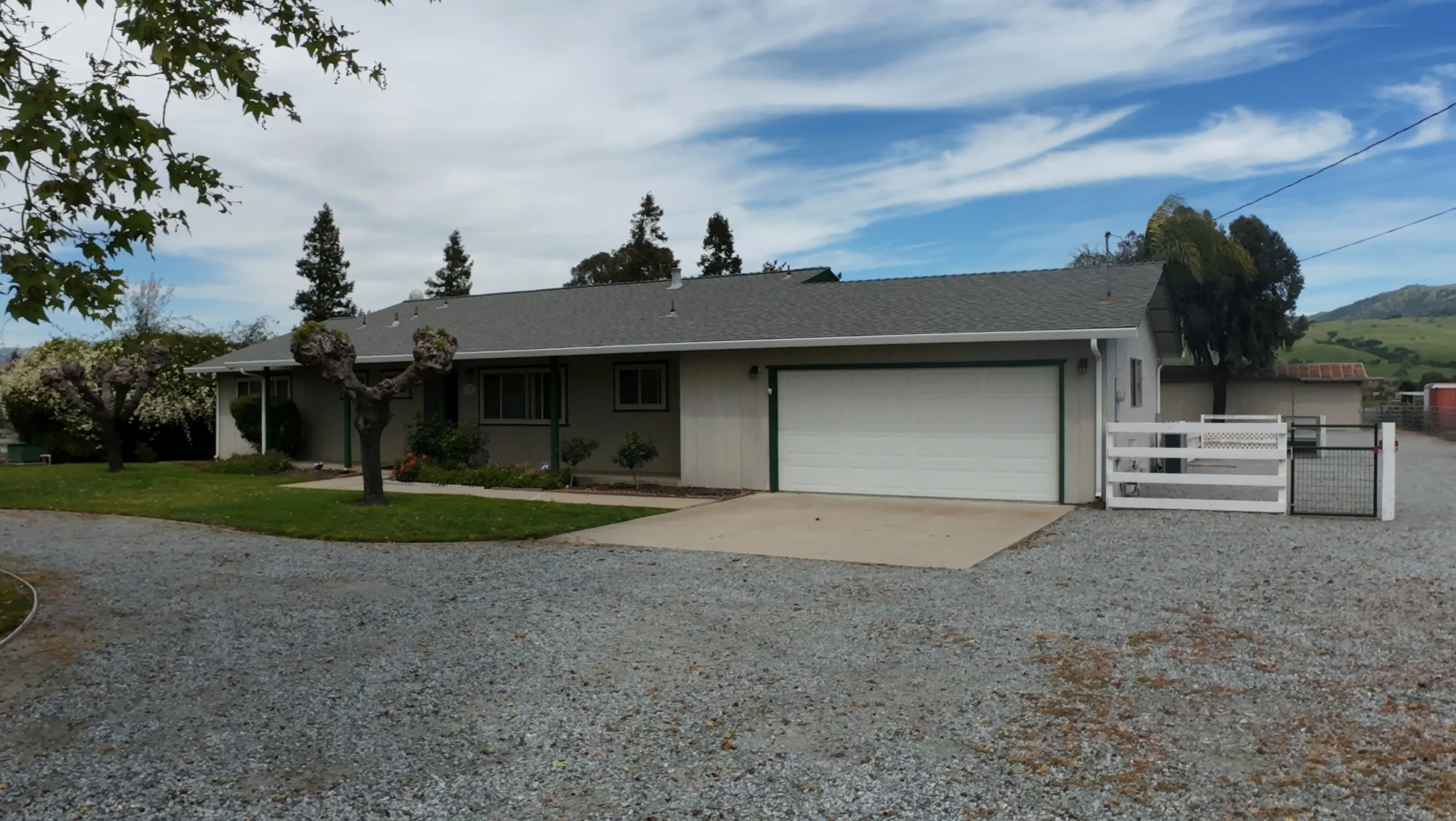14320 Sycamore Ave photo 5