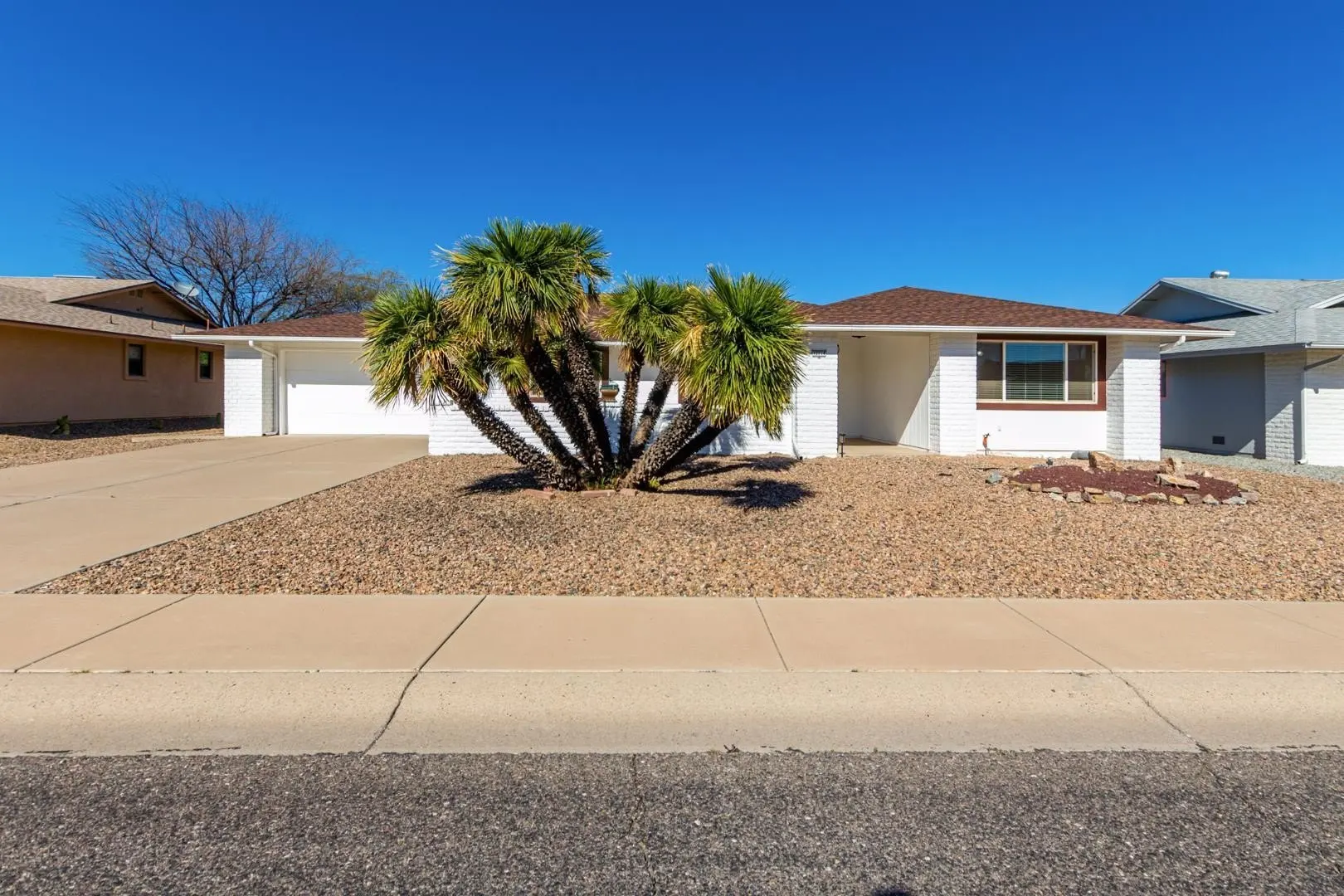 12714 W Crystal Lake Drive photo 2