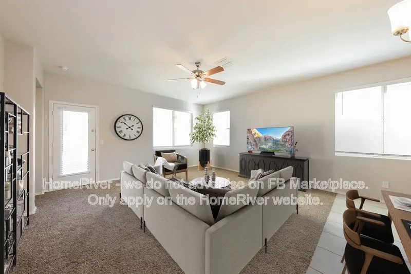 31078 W Fairmount Ave photo 5