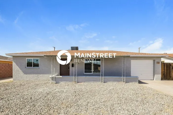 4714 N 49th Dr Phoenix, AZ 85031 photo 2