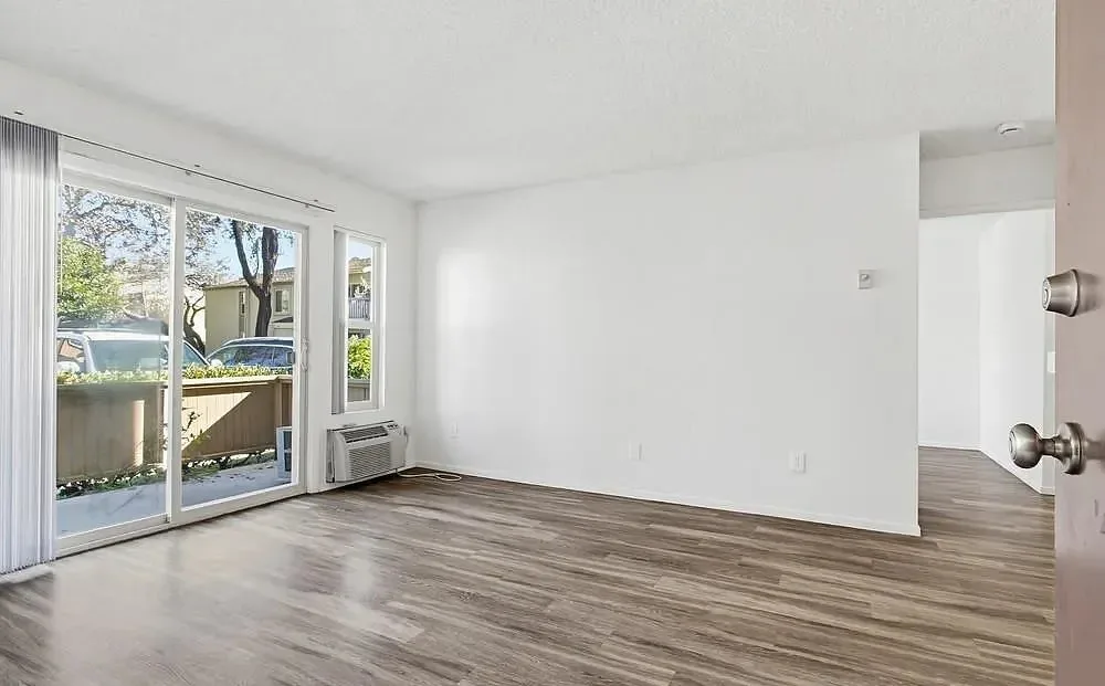 6046 Rancho Mission Rd Unit 375