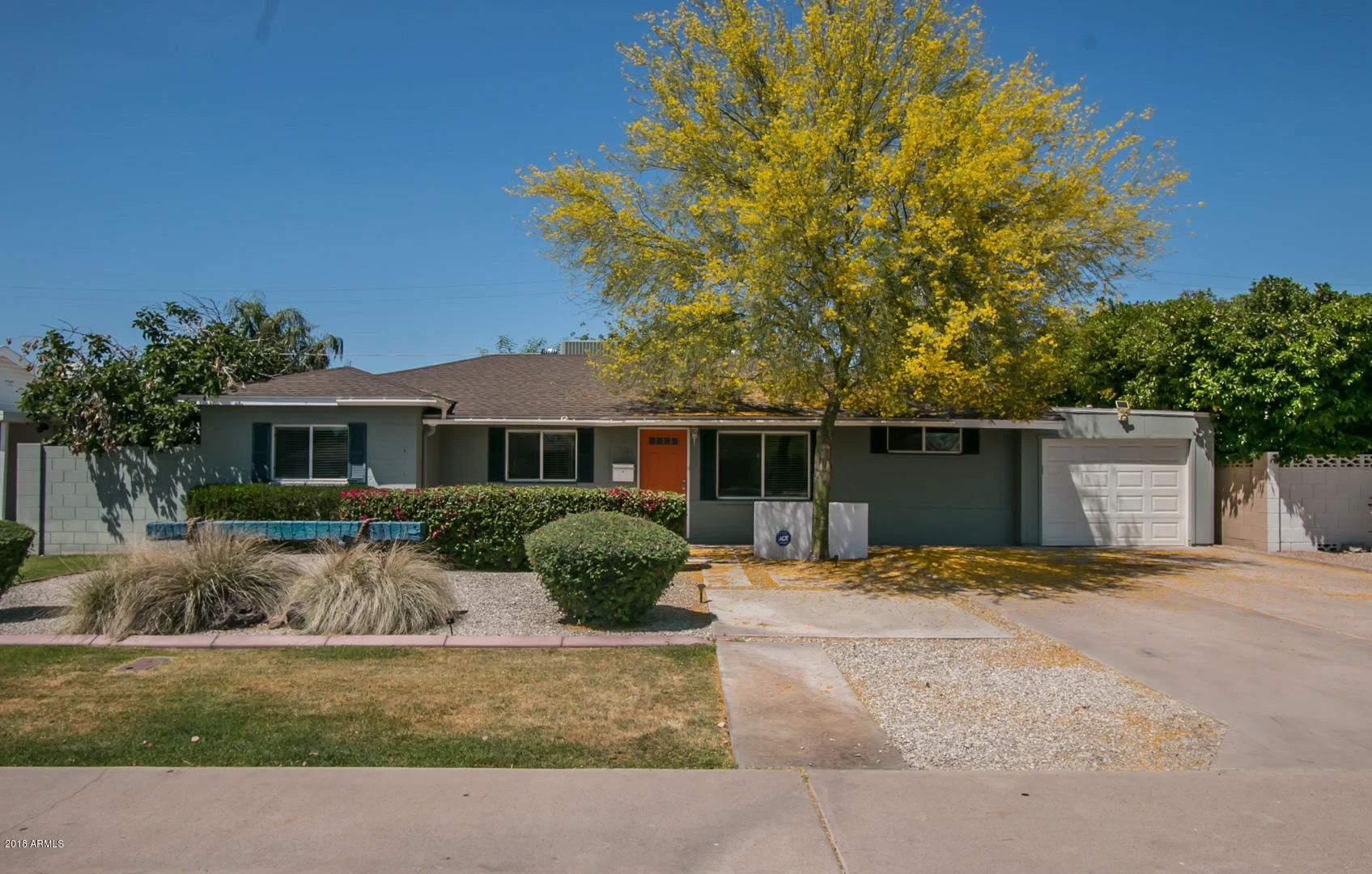 2514 E Campbell Ave Phoenix, AZ 85016 photo 2