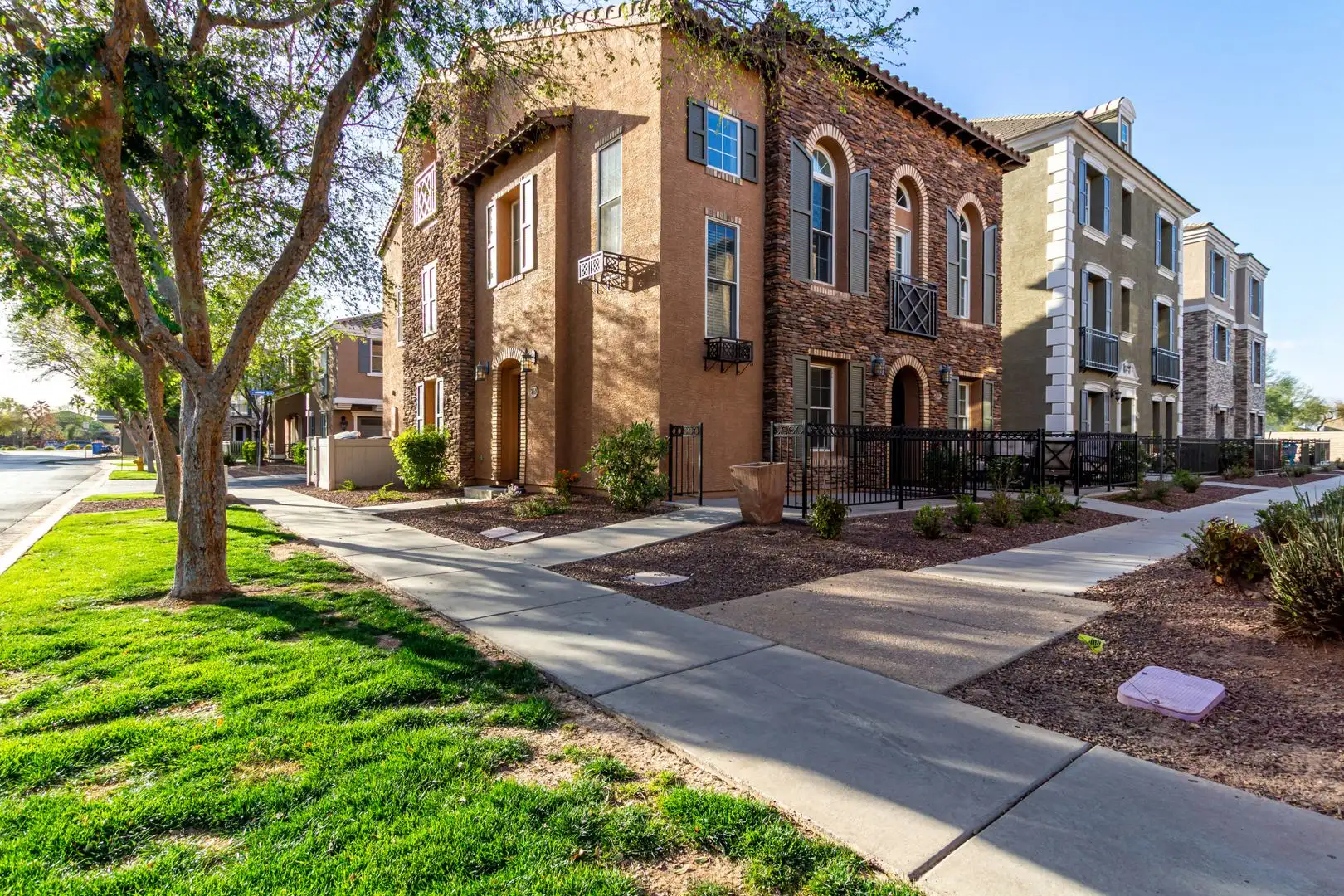 2639 S Harmony Ave Gilbert, AZ 85295