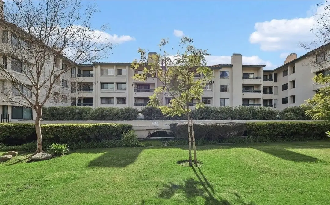 11255 Tierrasanta Blvd Unit 82