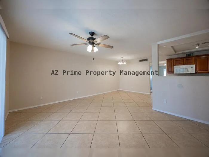 2121 West Royal Palm Road photo 4
