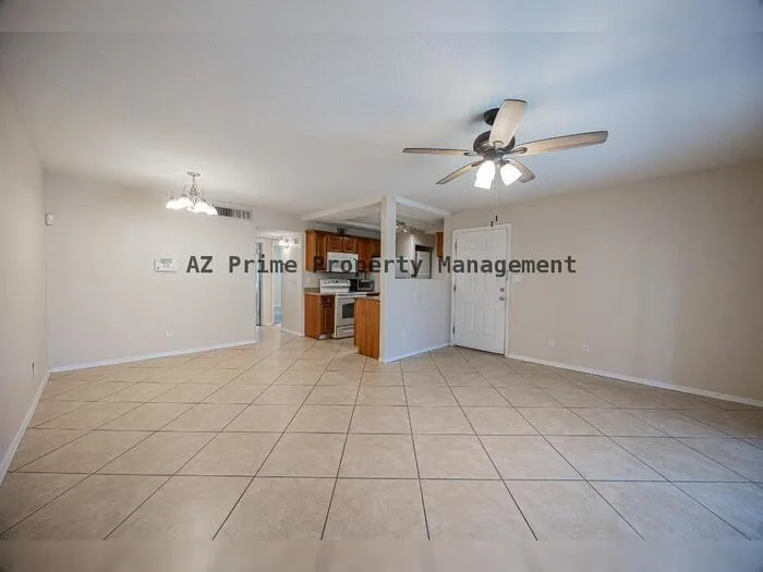 2121 West Royal Palm Road photo 5