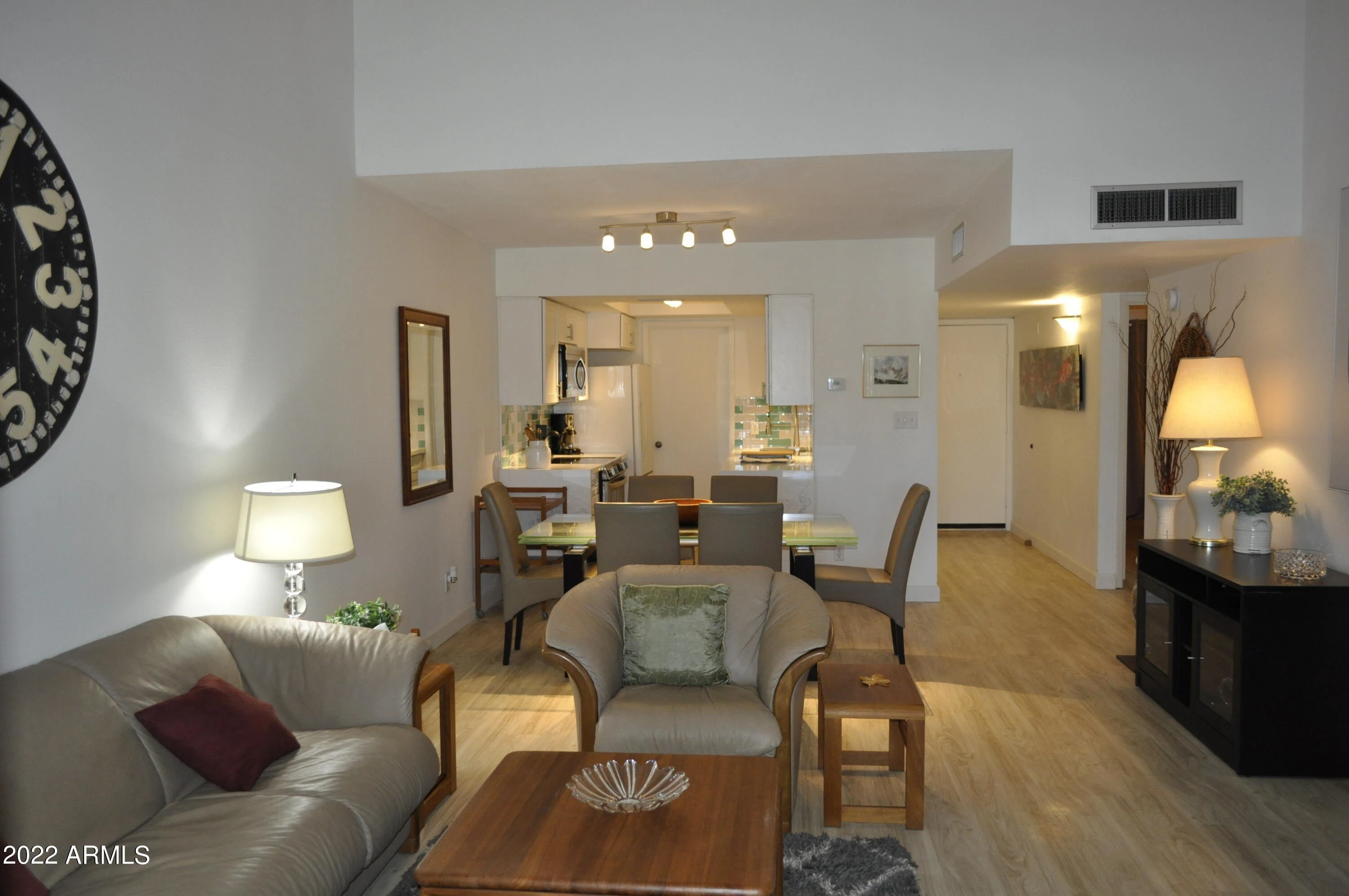 11032 N 28th Dr #303 photo 4