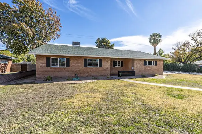5201 North 18th Place, Phoenix, AZ 85016 photo 4