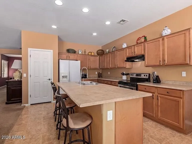 2310 W Spur Dr Phoenix, AZ 85085 photo 5