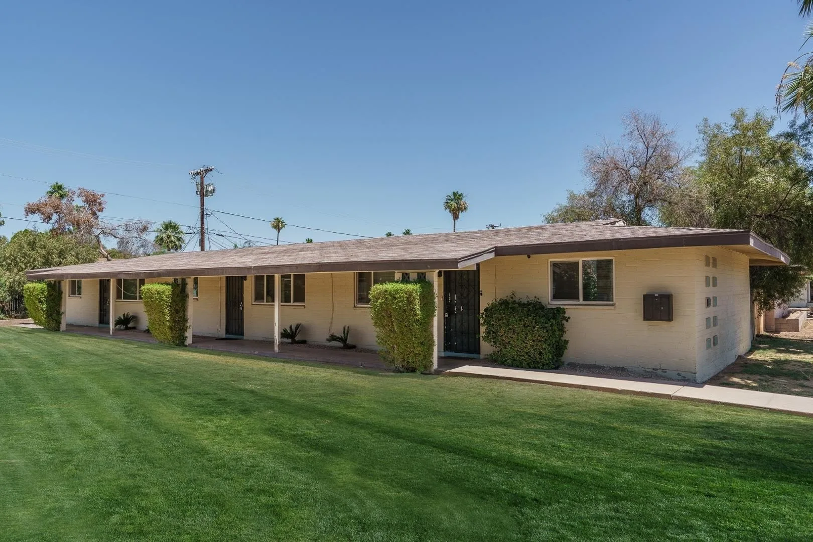 7802 E Heatherbrae Ave #1 photo 2