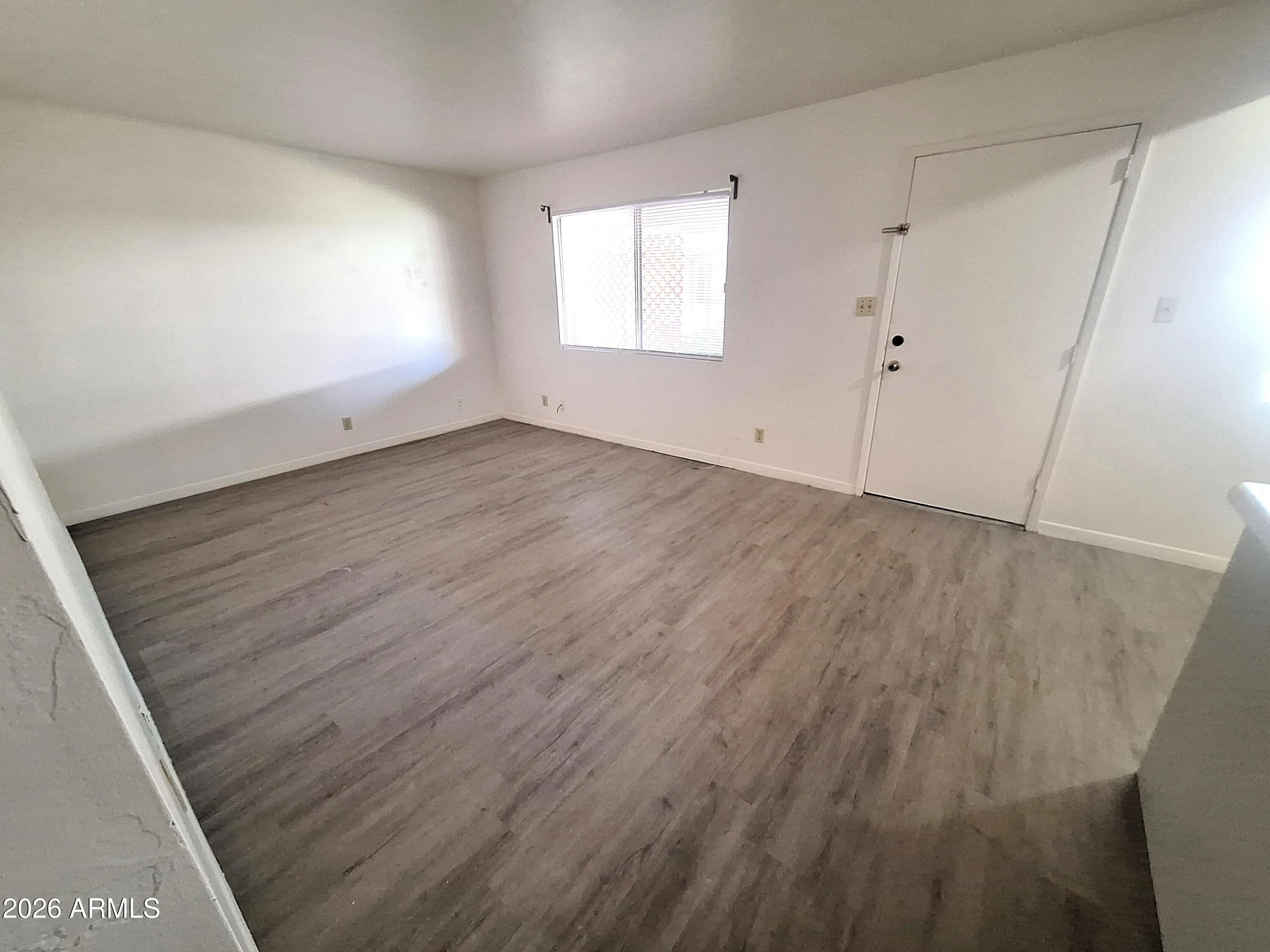 36 W PASADENA Avenue photo 5