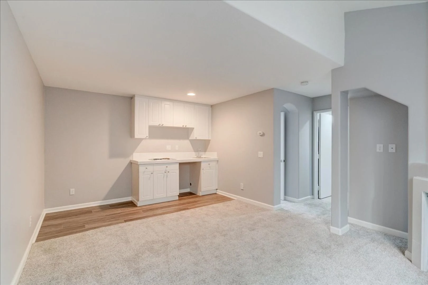 12680 Carmel Country Road, Unit 15 photo 2
