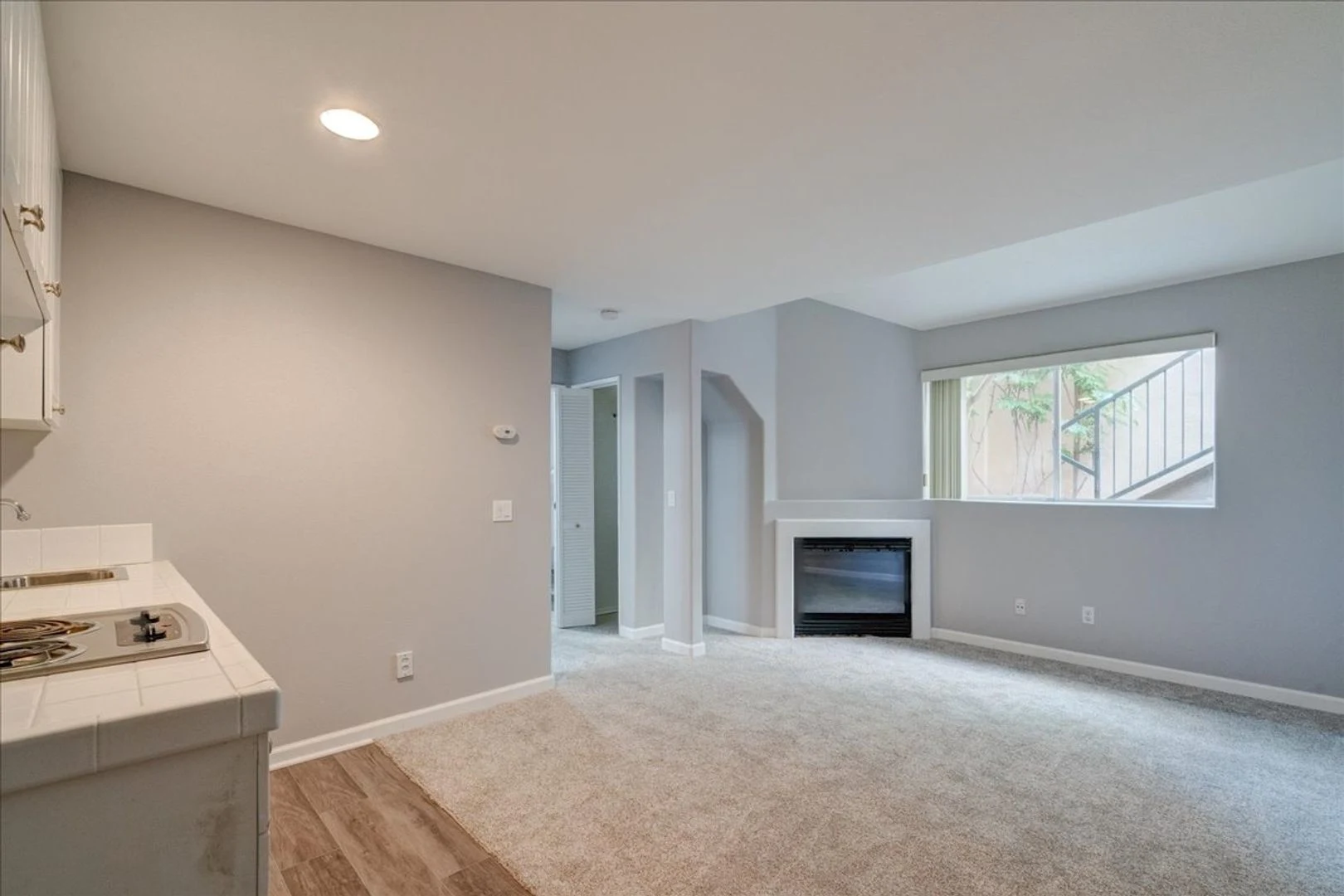 12680 Carmel Country Road, Unit 15 photo 3