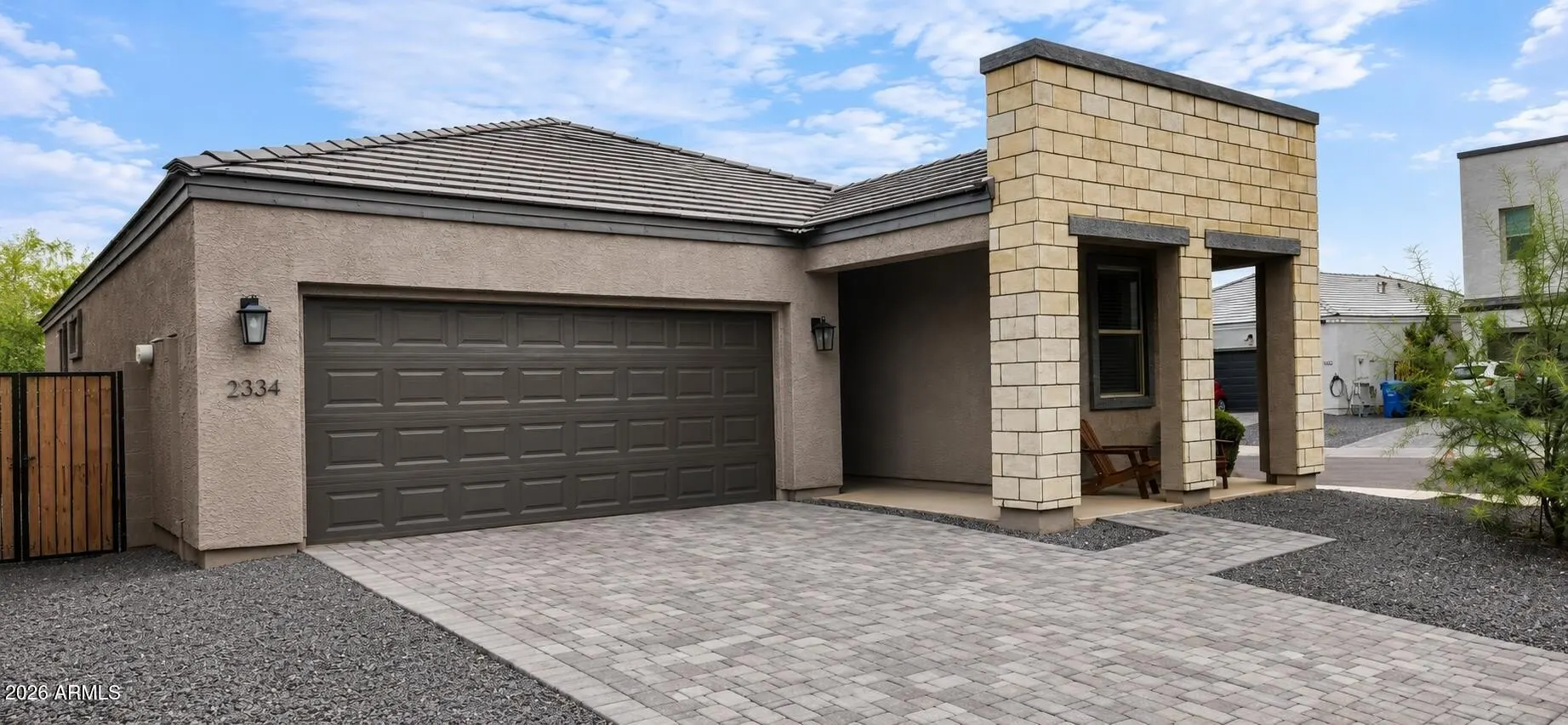 2334 E Levi Drive photo 2