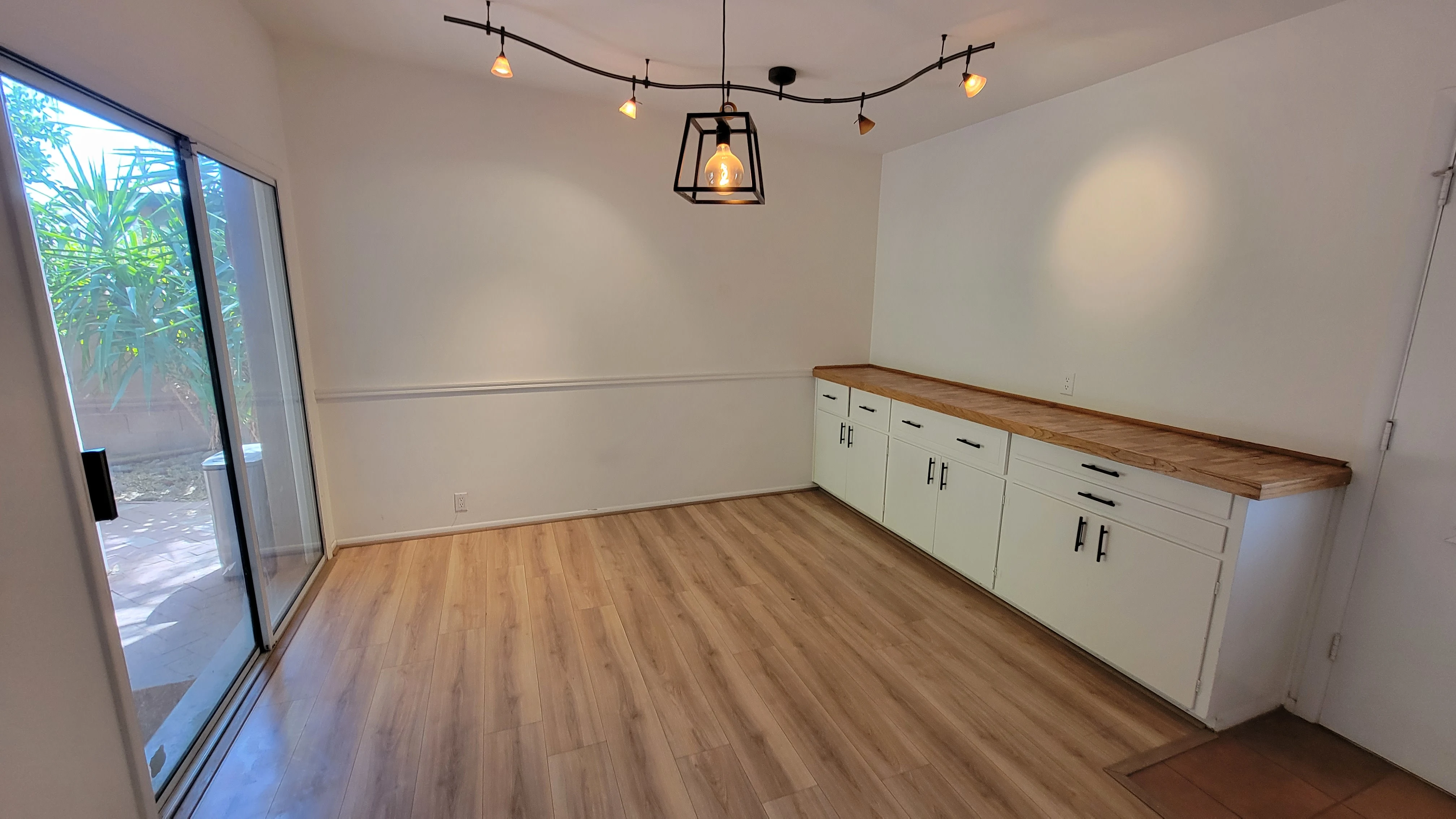 2107 S Ventura Dr Tempe, AZ 85282 photo 5