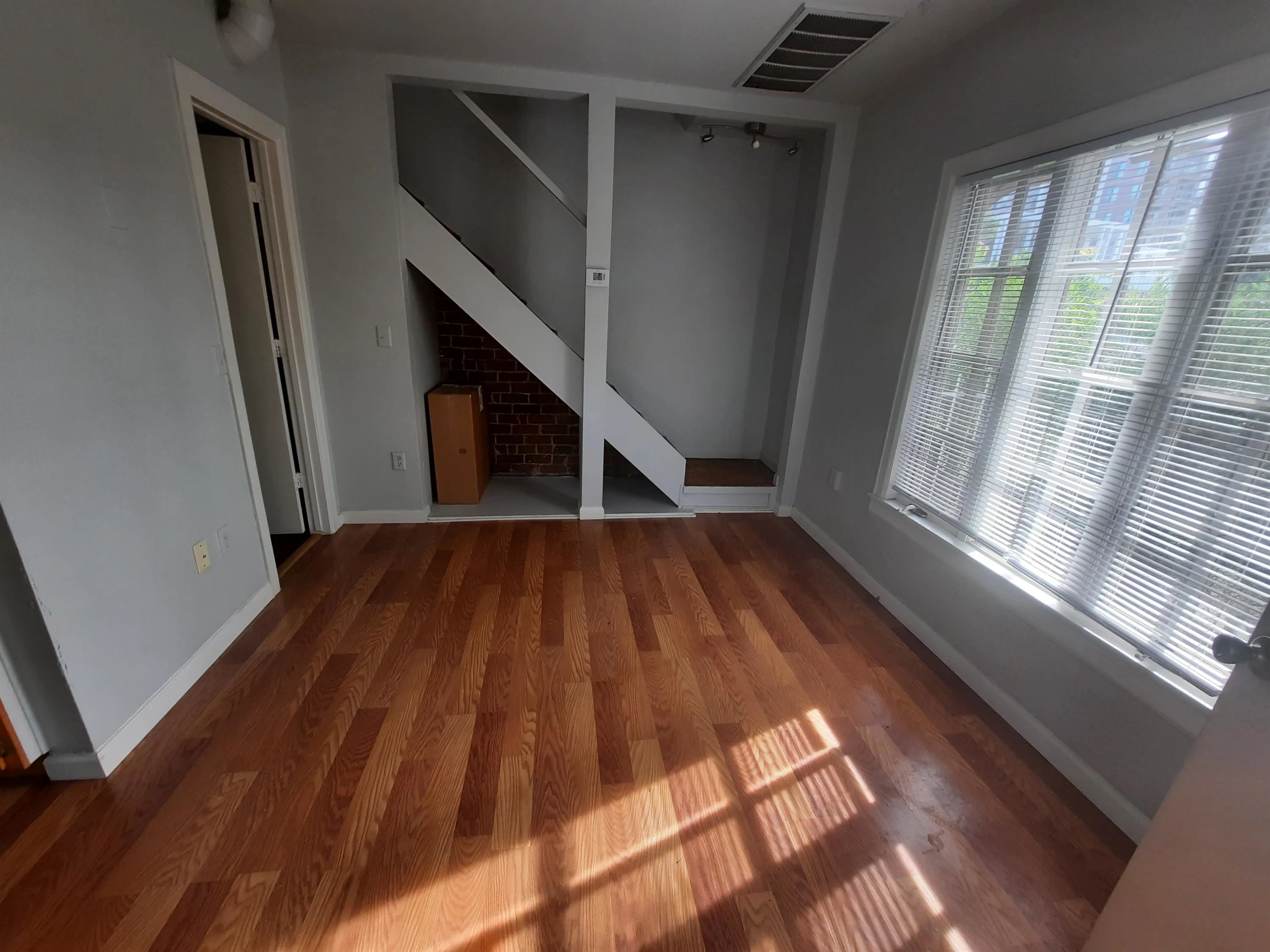 510 W Fillmore St photo 3