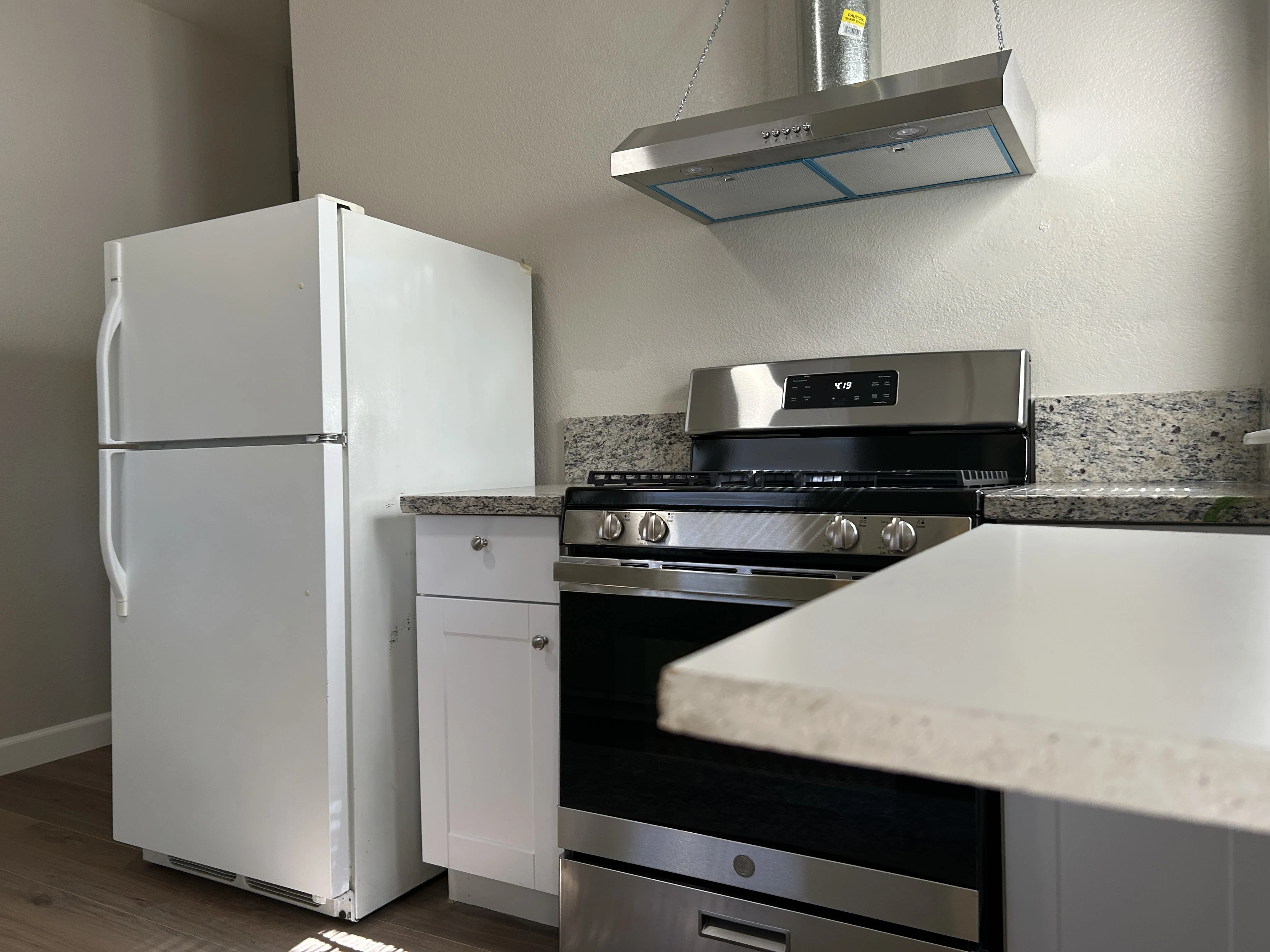 1145 Parker Ave photo 4