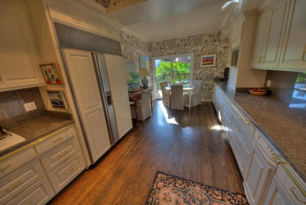 9 Carriage Ct photo 5