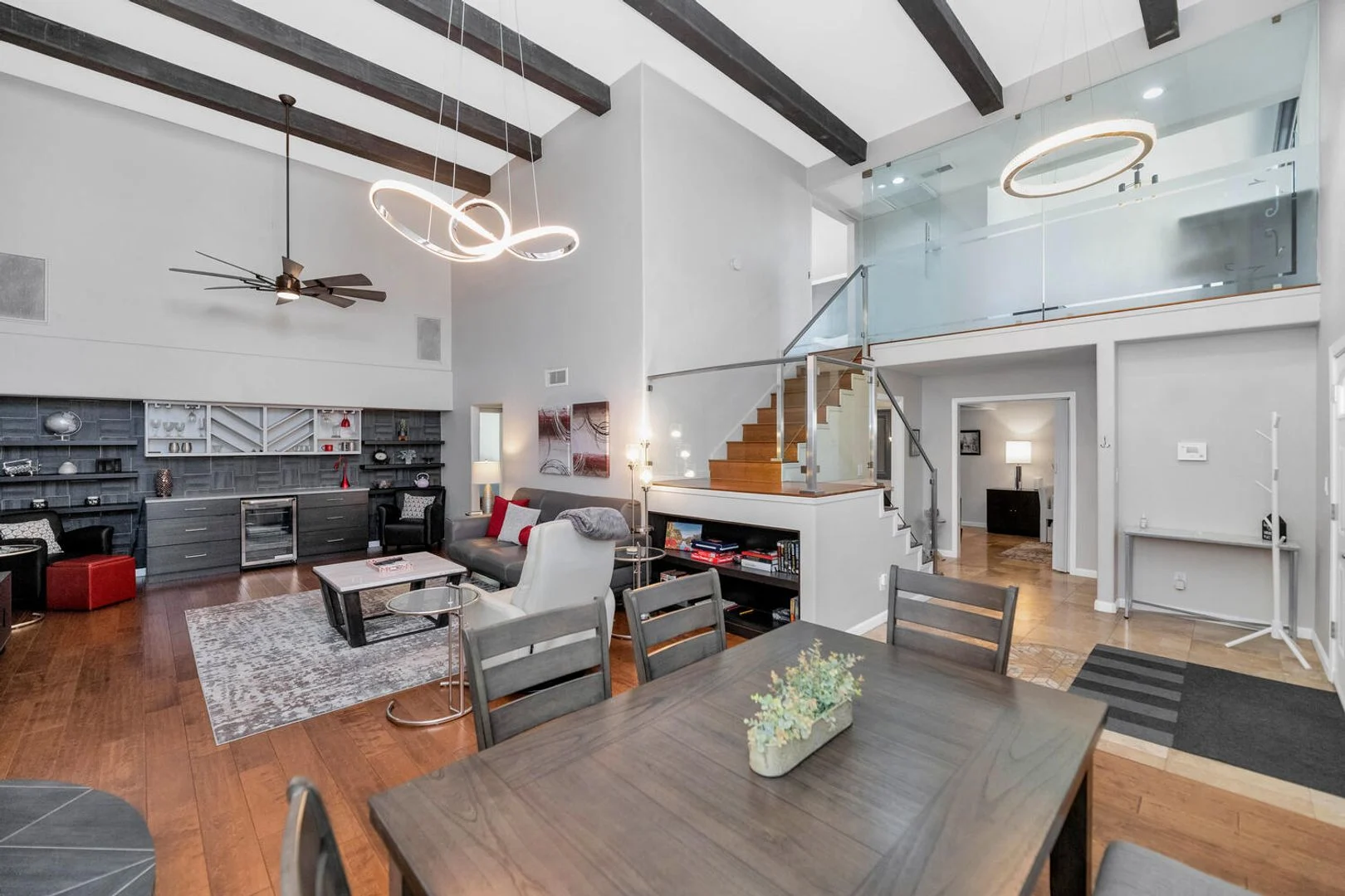 7740 E Camelback Rd Scottsdale, AZ 85251 photo 2