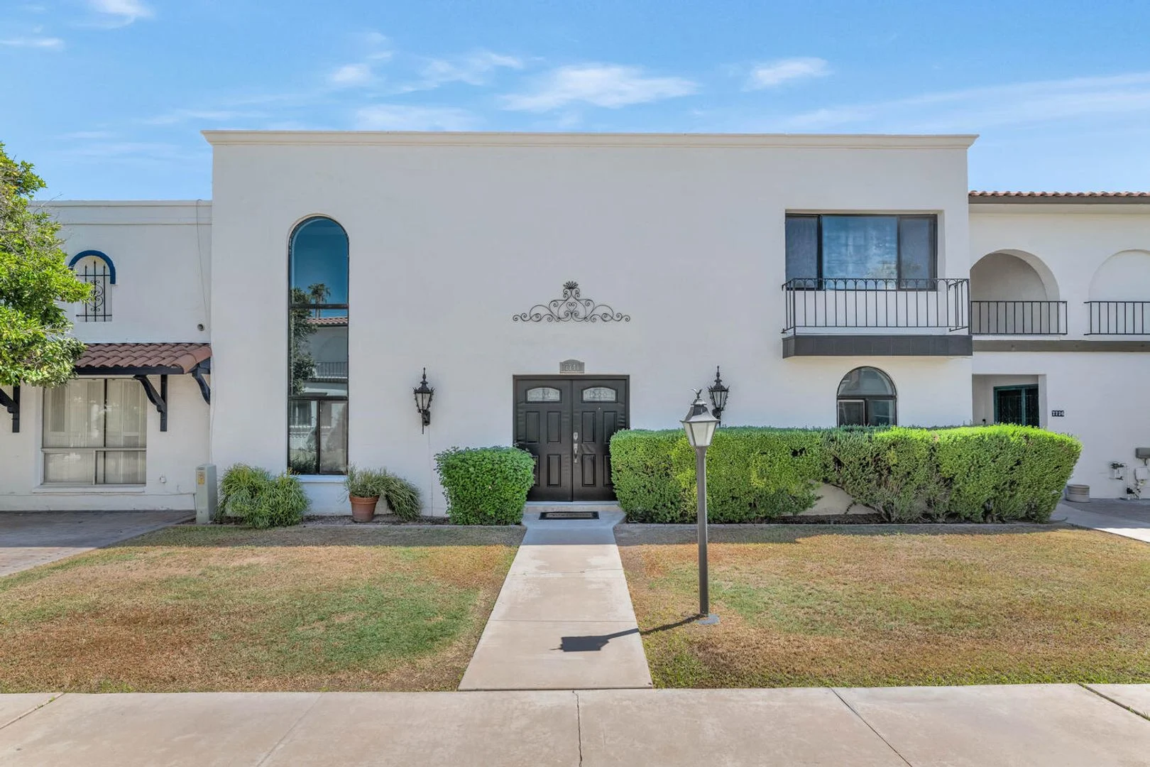7740 E Camelback Rd Scottsdale, AZ 85251 photo 3
