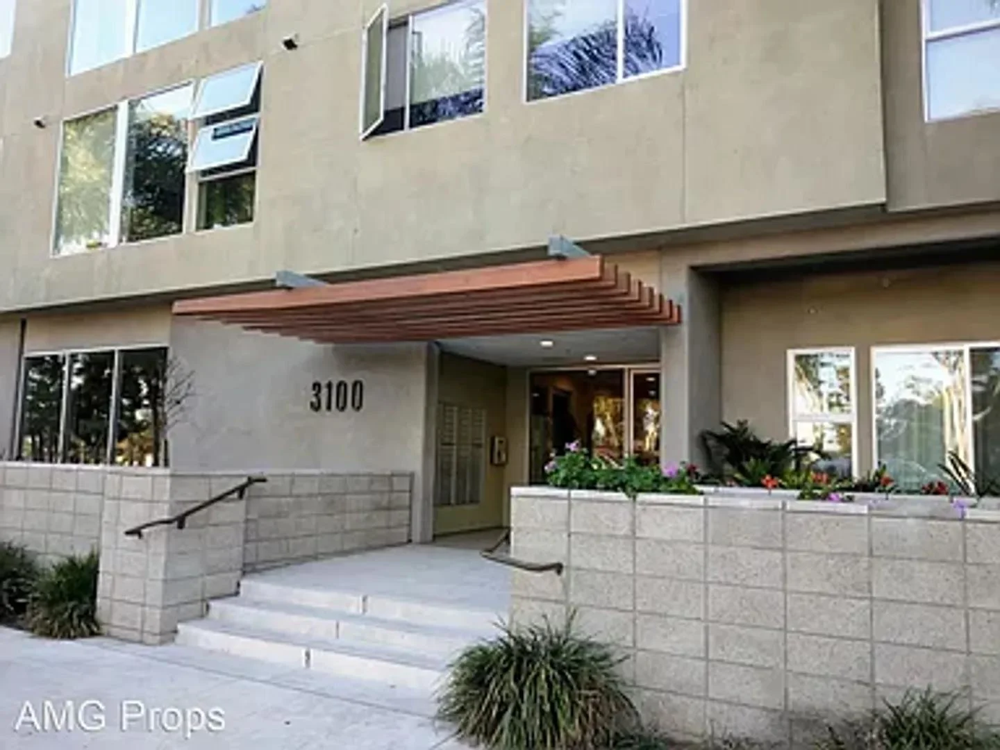 3100 Sixth Ave San Diego, CA 92103 photo 2