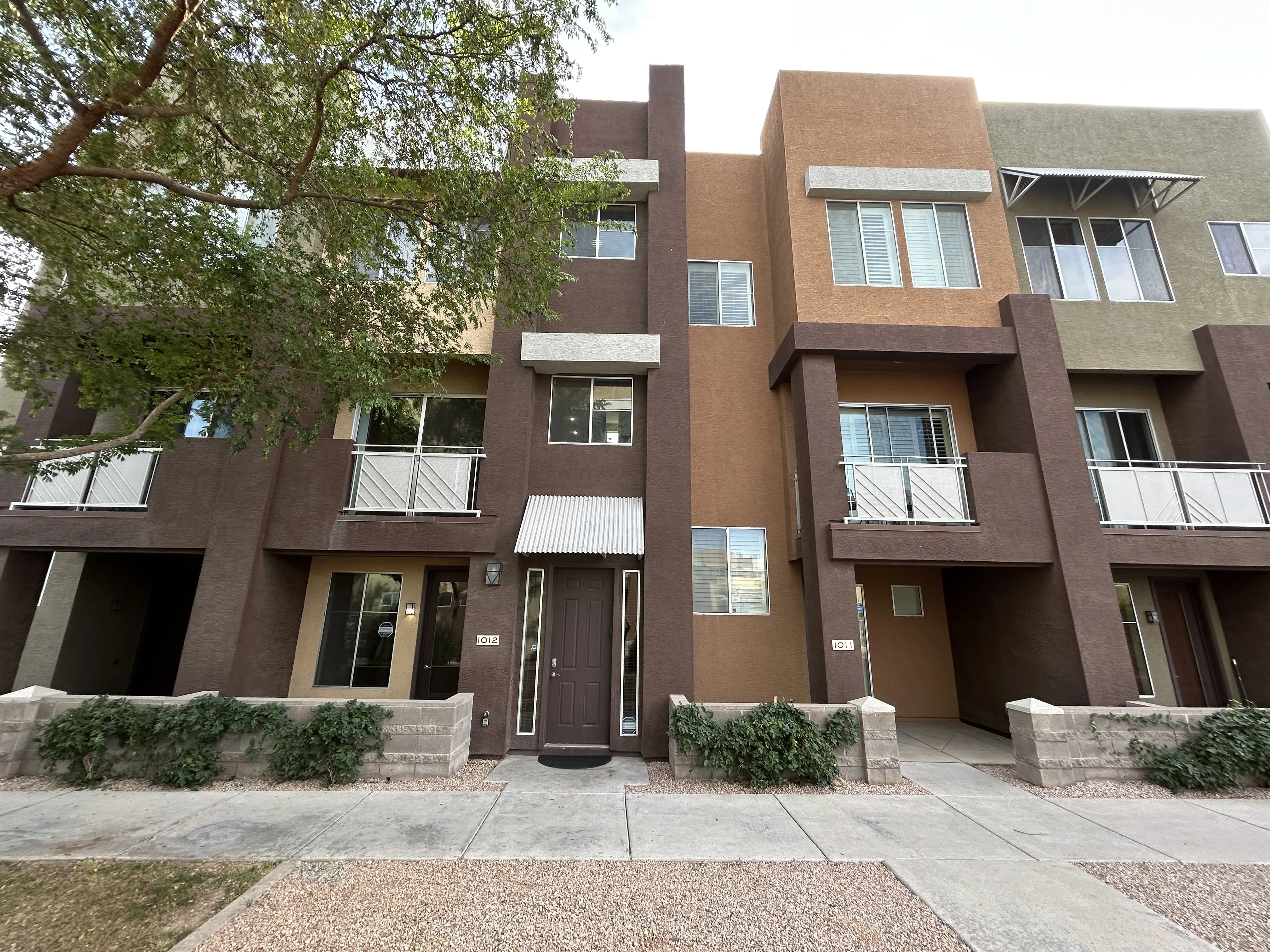 6605 N 93RD Ave Glendale, AZ 85305 photo 4