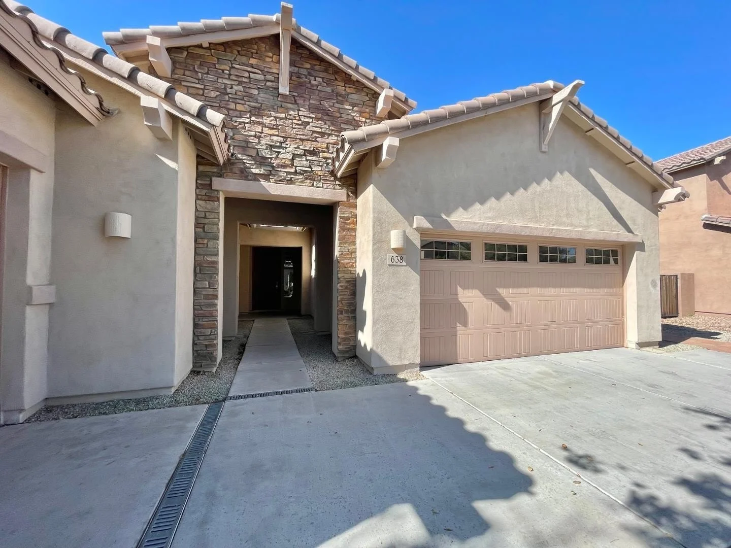 638 E Charlevoix Ave Gilbert, AZ 85297 photo 4