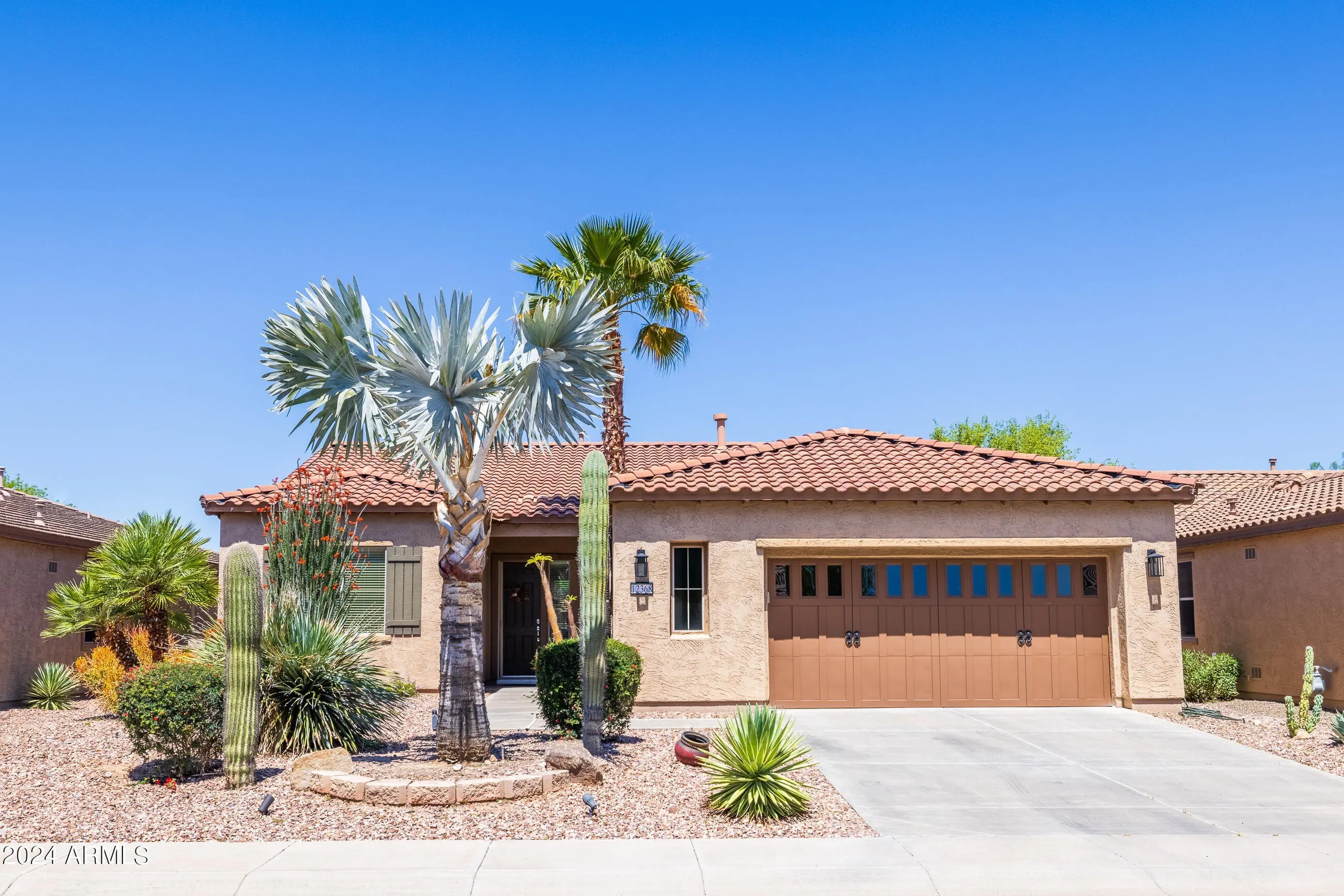 12368 W Hedge Hog Pl Peoria, AZ 85383 photo 2