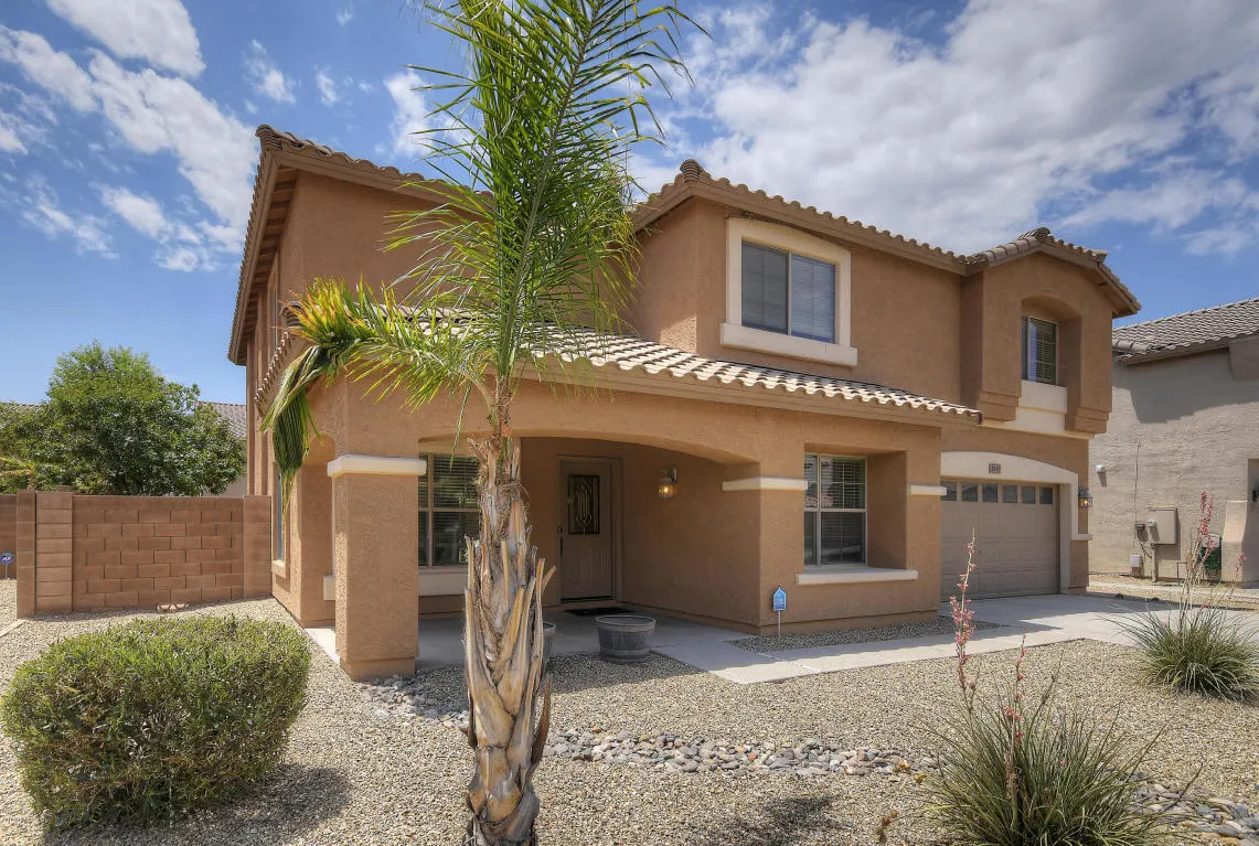 2915 West Carson Road, Phoenix, AZ 85041 photo 2
