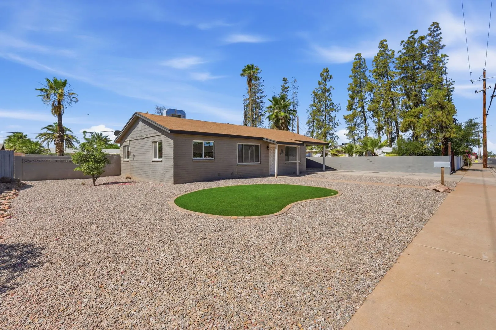 209 E McMurray Blvd photo 3