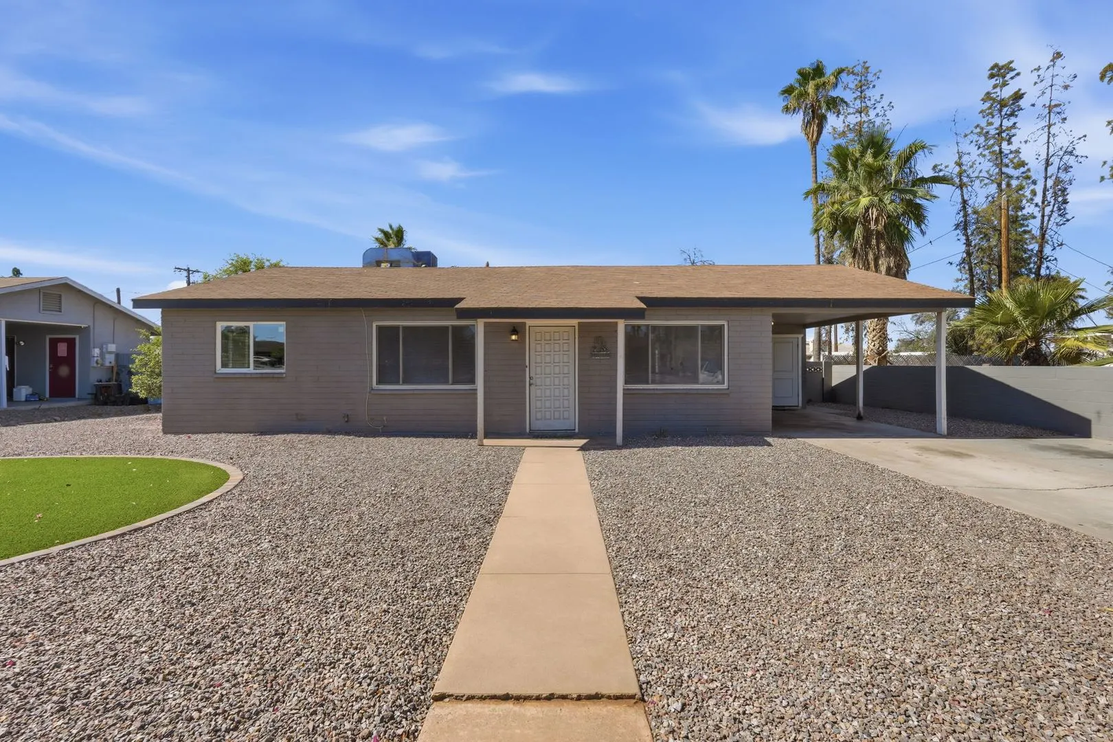 209 E McMurray Blvd photo 2