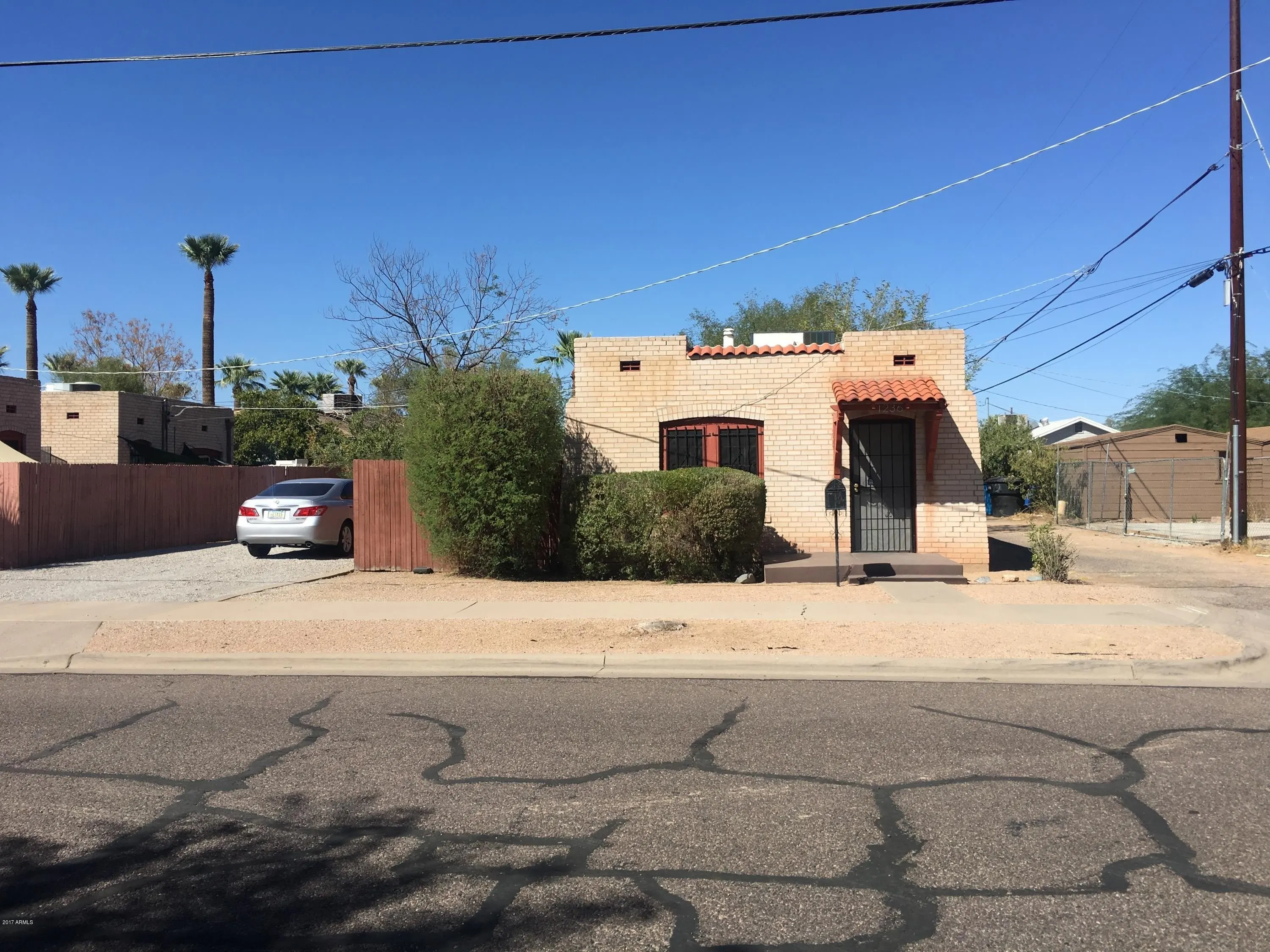 1236 E Monte Vista Rd photo 3
