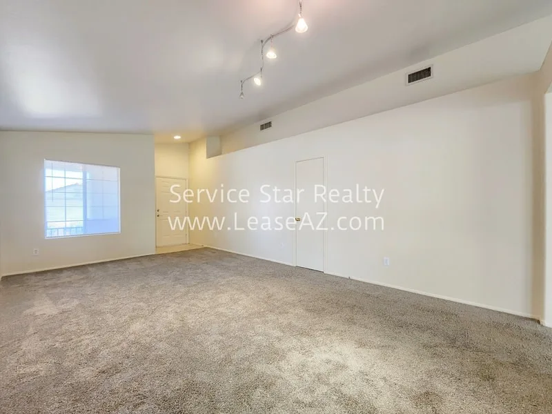 2281 E Derringer Way photo 5