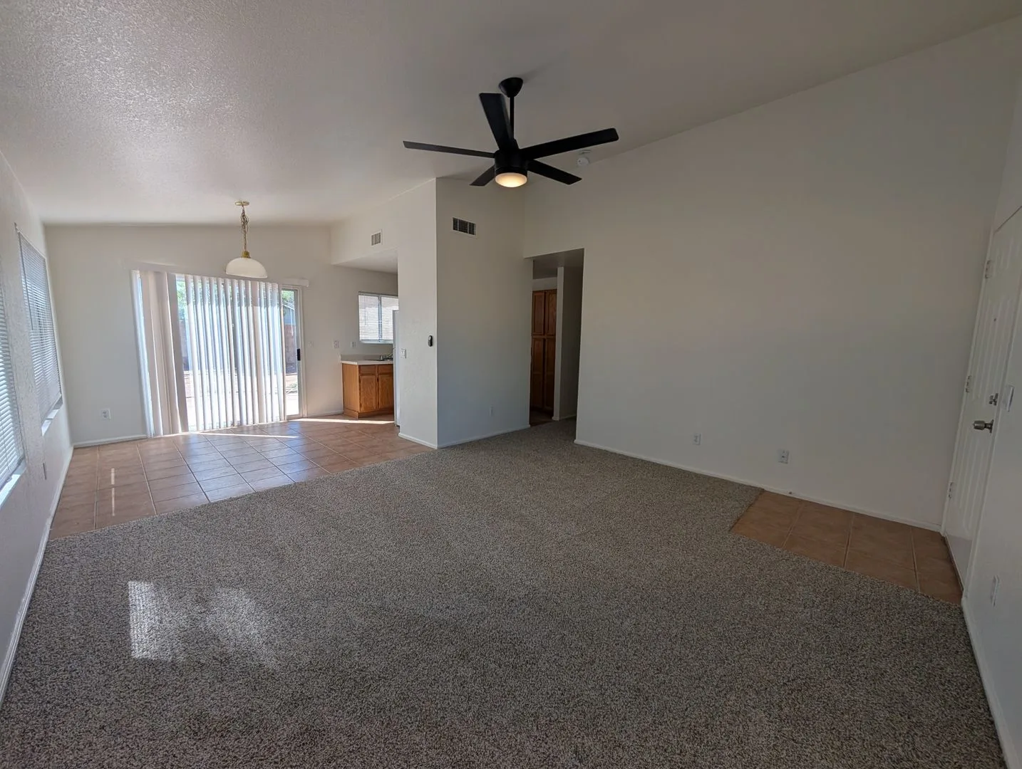 3 bedroom, 2 bath home in Stonecrest, ready to move in. photo 5