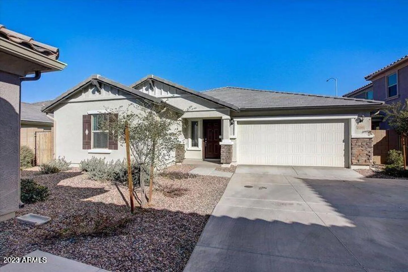 1144 S Sawyer