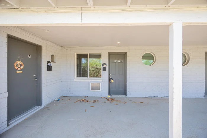 1507 E Harvard St Phoenix, AZ 85006 photo 2